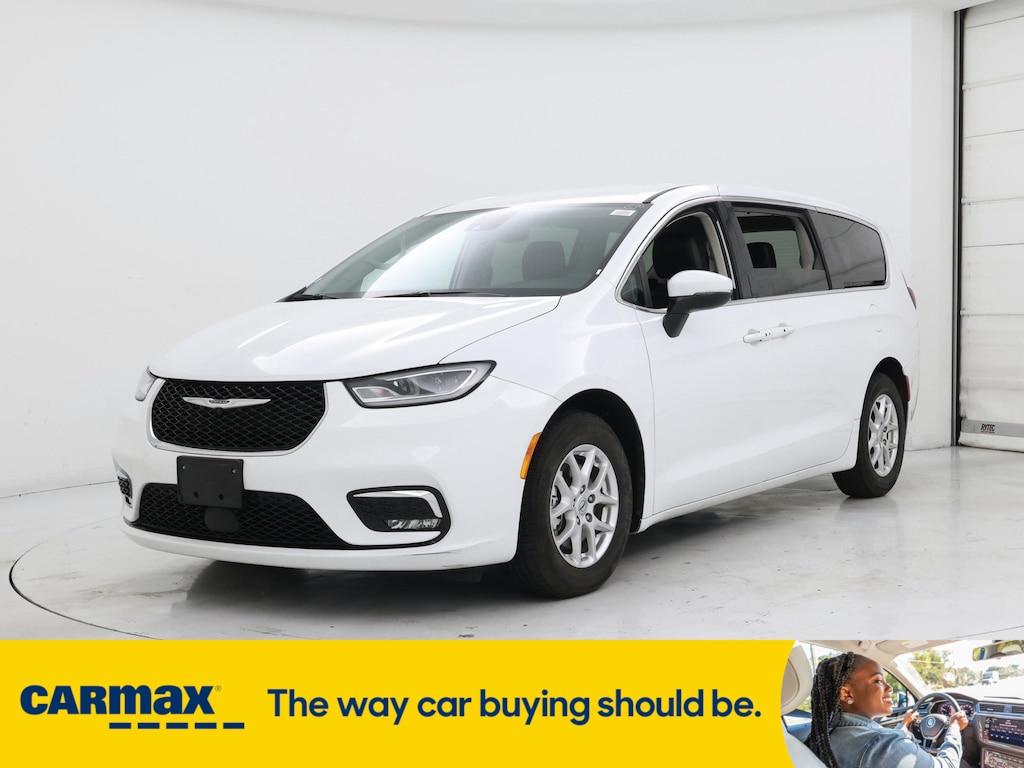 used 2023 Chrysler Pacifica car, priced at $24,998