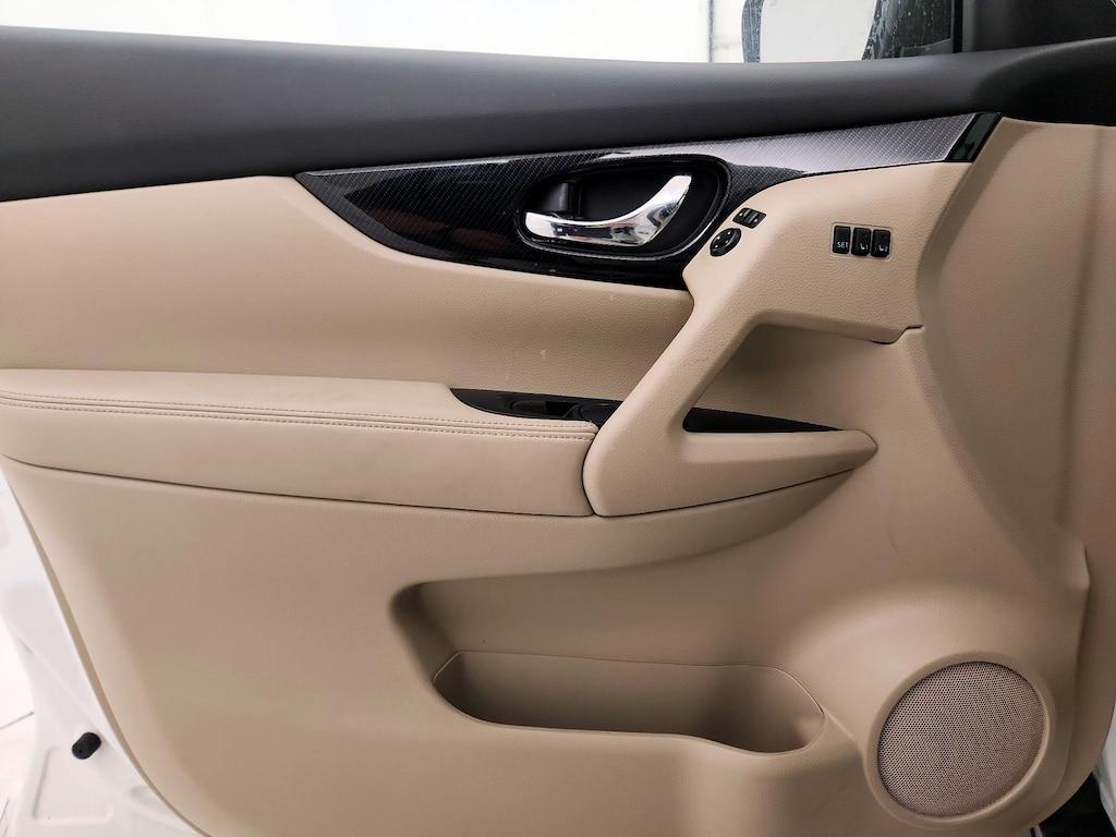 used 2019 Nissan Rogue car, priced at $23,998