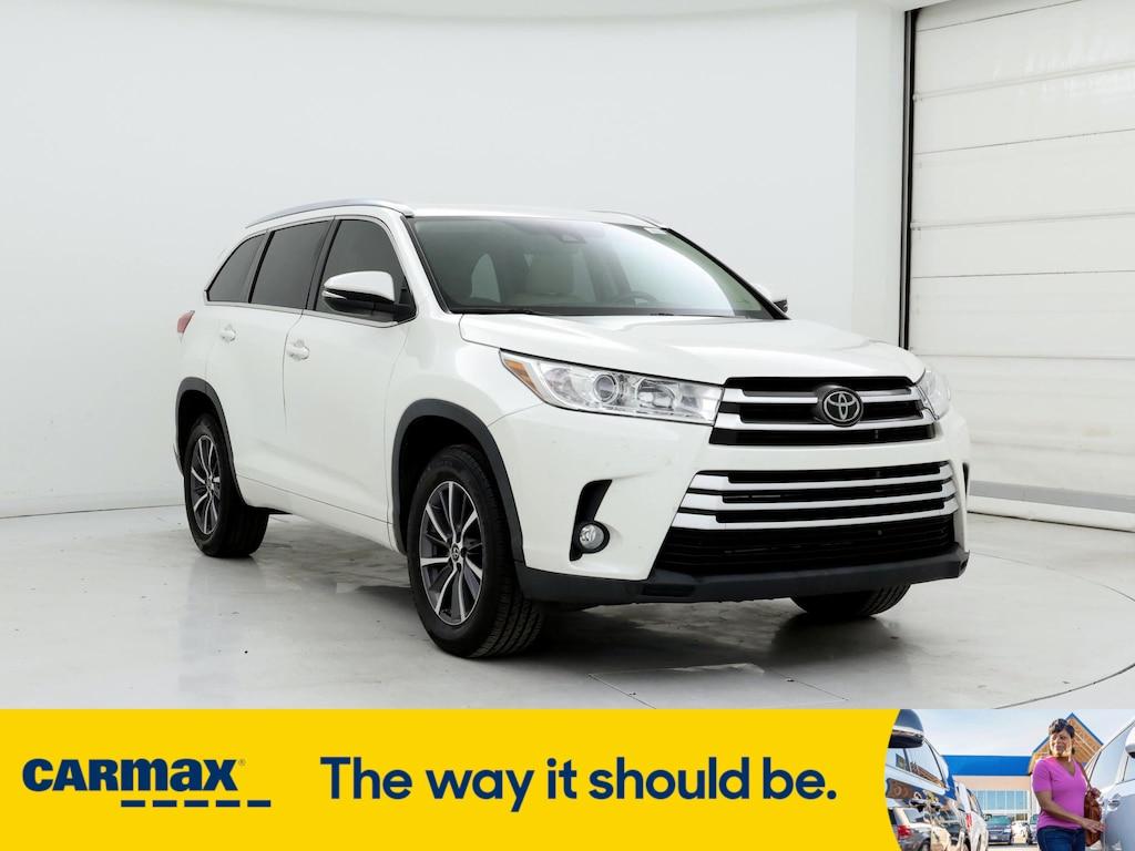 used 2018 Toyota Highlander car, priced at $26,998