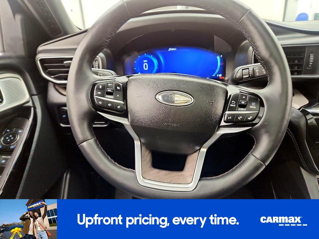 used 2023 Ford Explorer car, priced at $40,998