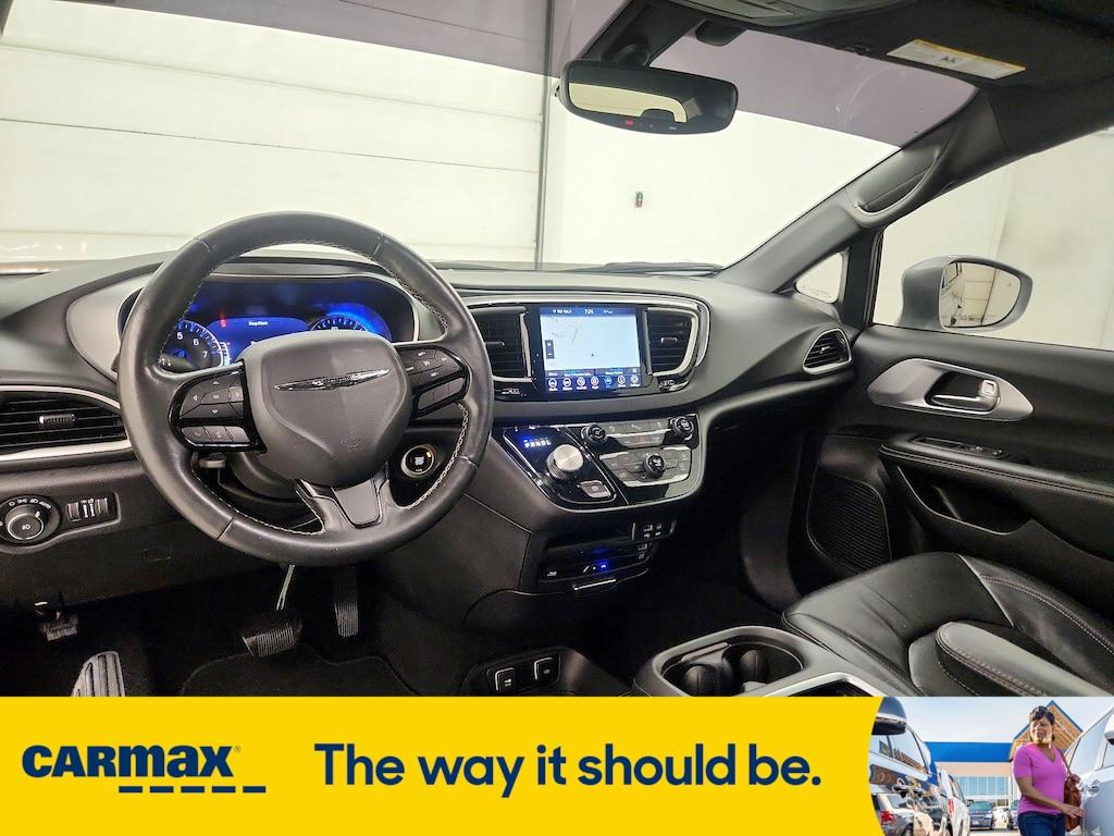 used 2020 Chrysler Pacifica car, priced at $25,998