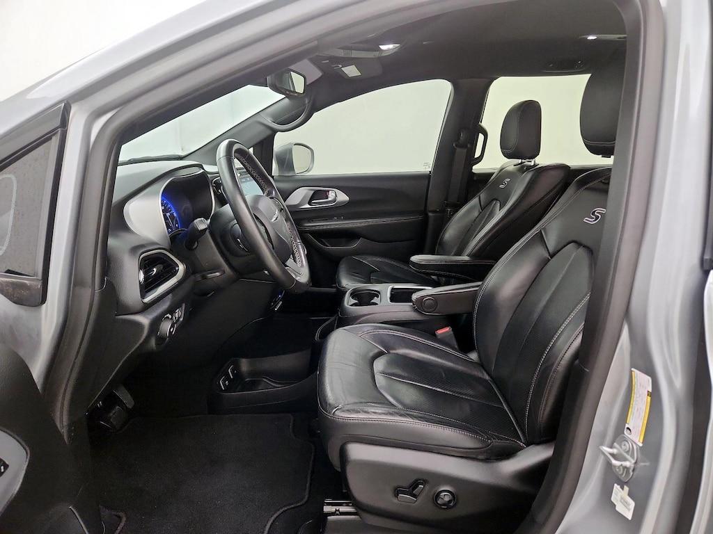 used 2020 Chrysler Pacifica car, priced at $25,998