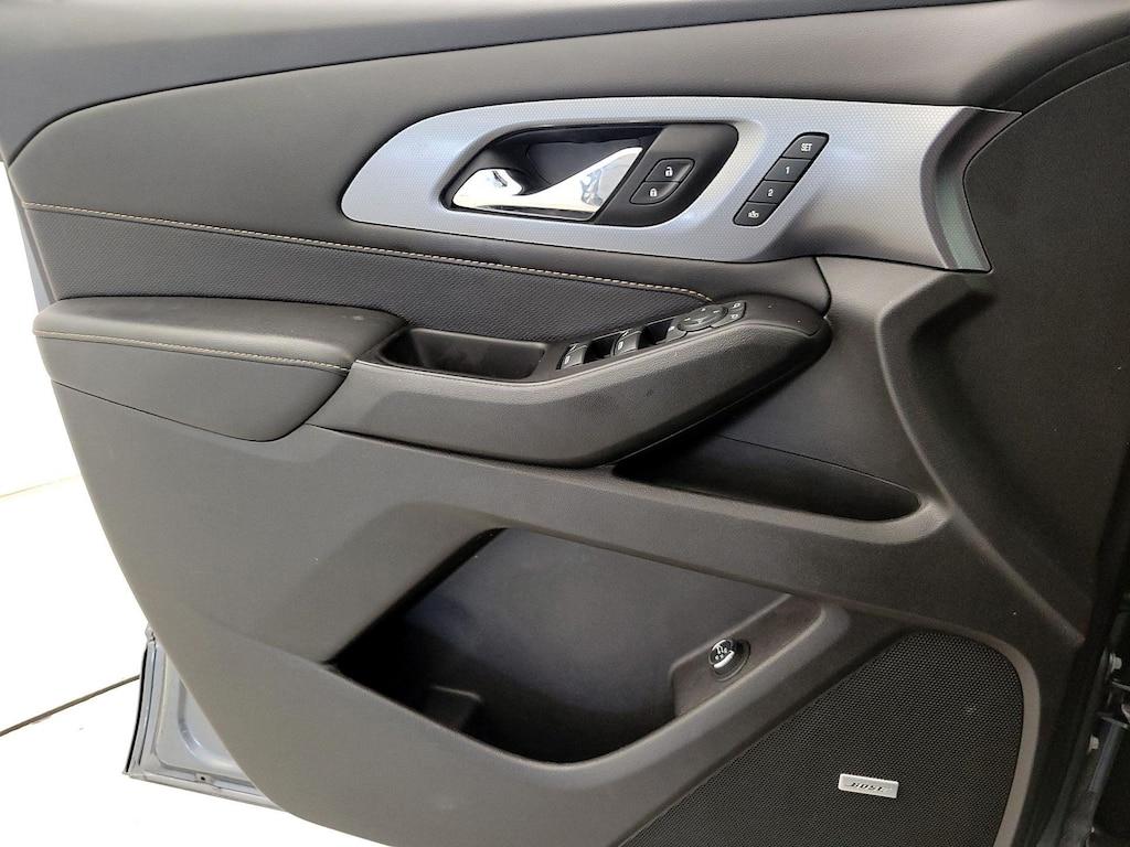 used 2020 Chevrolet Traverse car, priced at $25,998