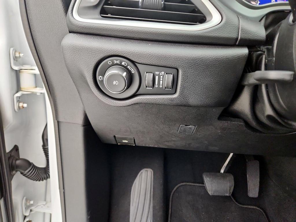 used 2020 Chrysler Pacifica car, priced at $29,998