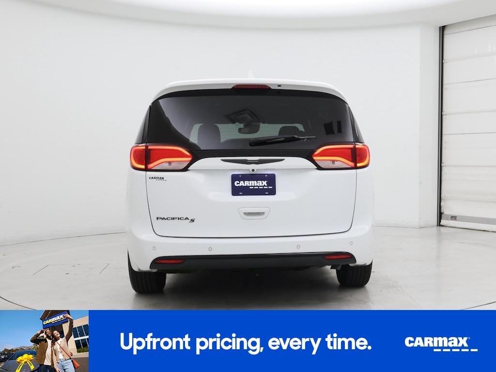 used 2020 Chrysler Pacifica car, priced at $29,998