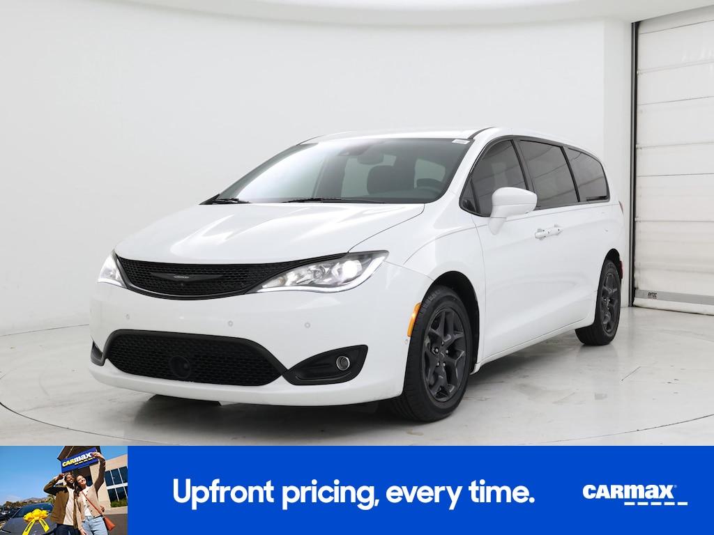 used 2020 Chrysler Pacifica car, priced at $29,998