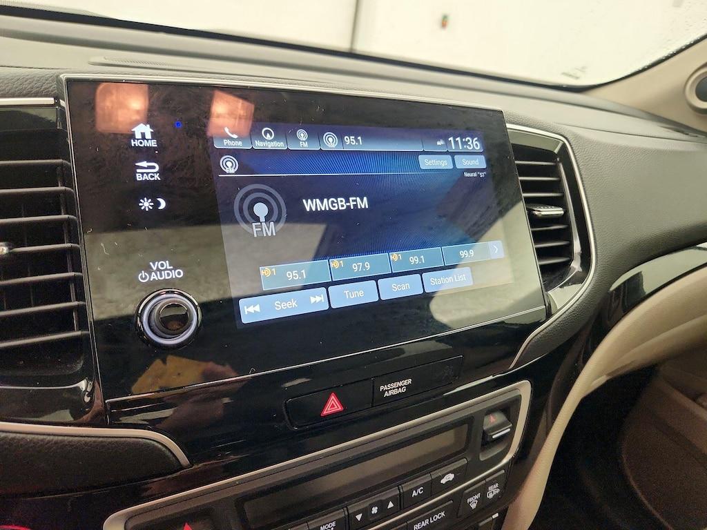 used 2019 Honda Pilot car, priced at $27,998