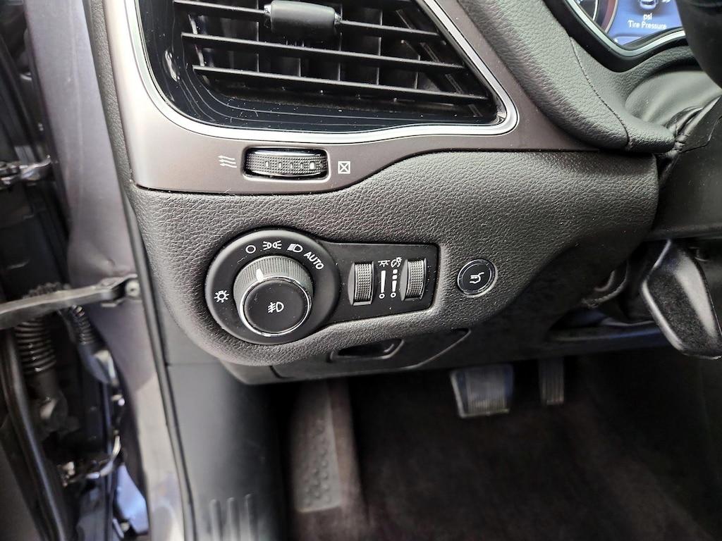used 2019 Jeep Cherokee car, priced at $20,998