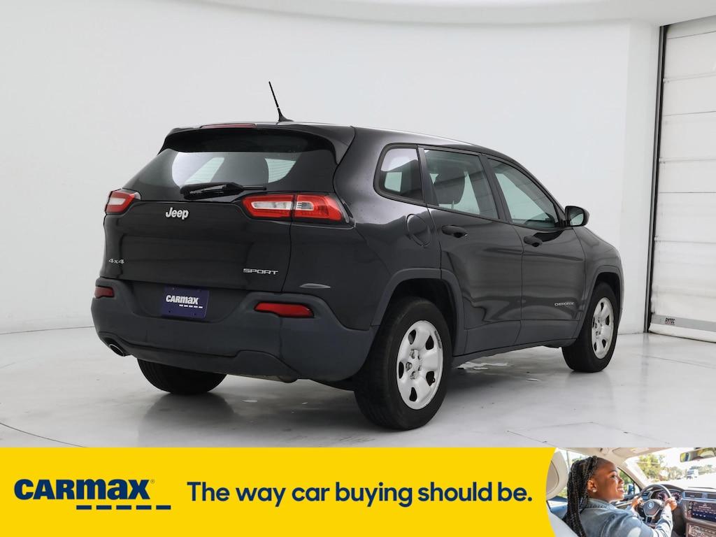 used 2016 Jeep Cherokee car, priced at $15,998