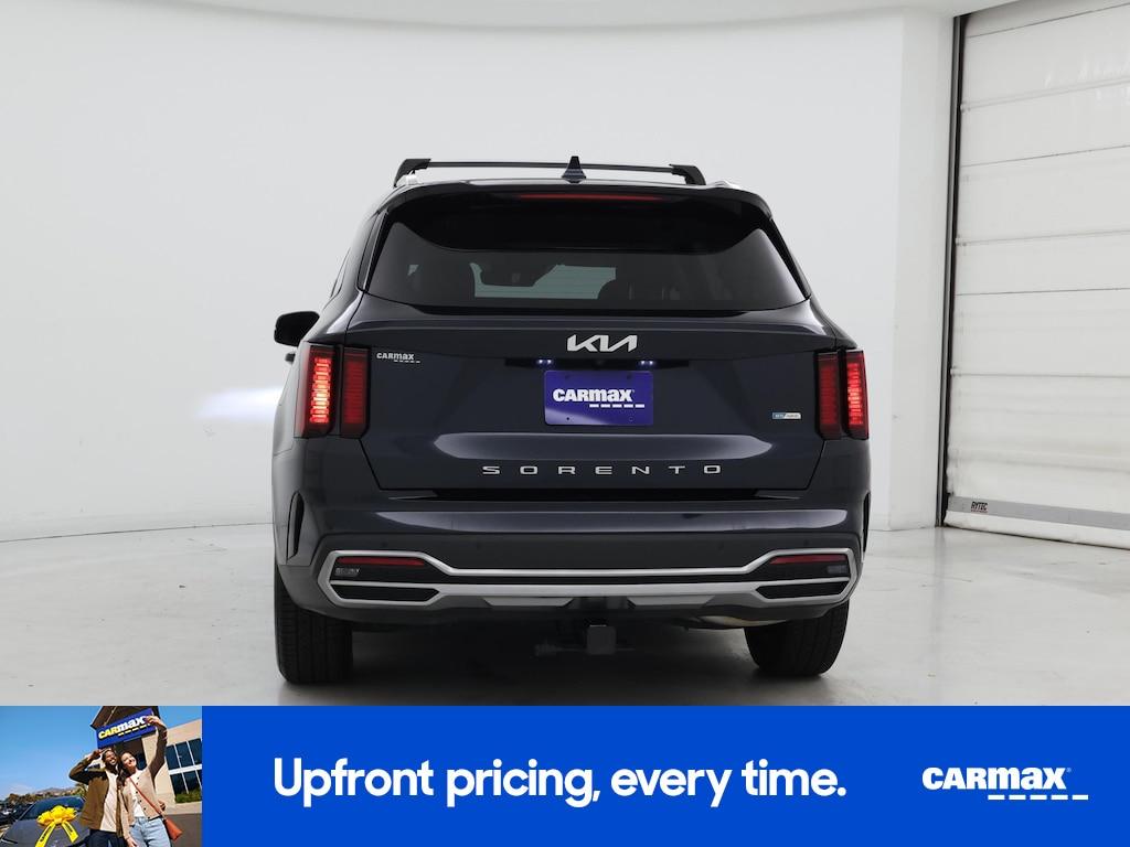 used 2022 Kia Sorento Hybrid car, priced at $26,998
