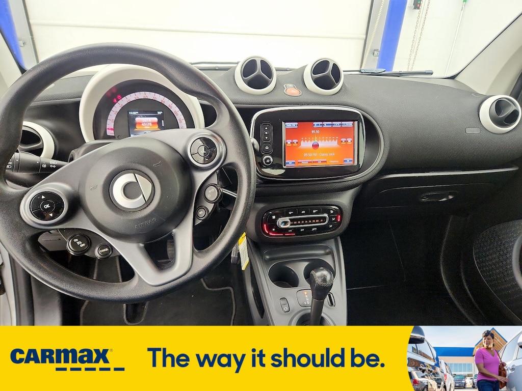 used 2016 smart ForTwo car, priced at $12,998