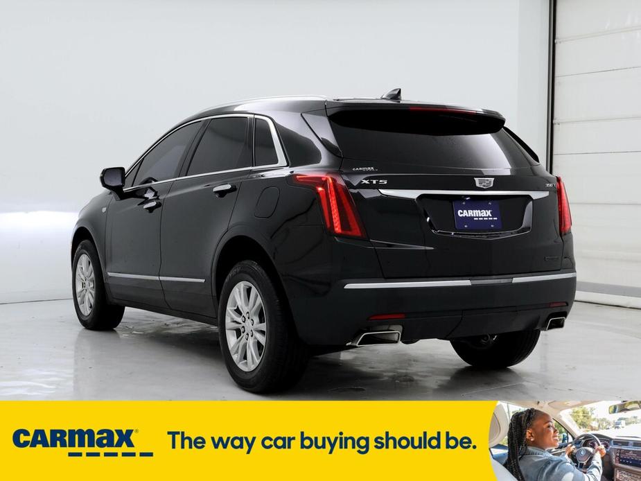 used 2021 Cadillac XT5 car, priced at $27,998