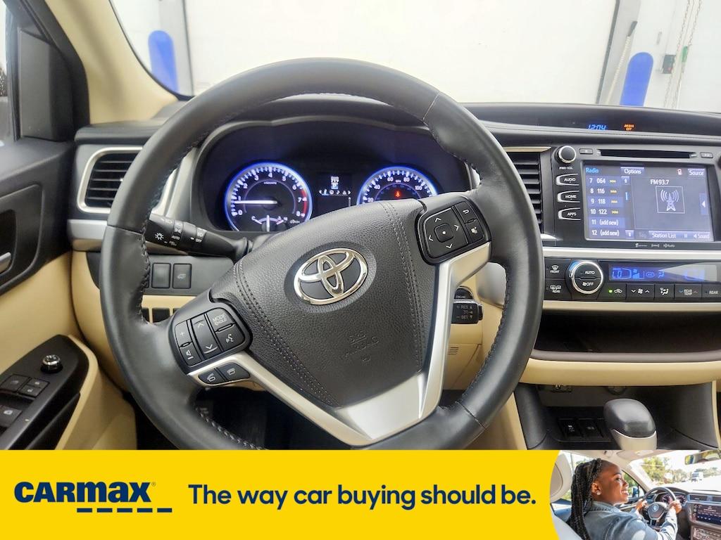 used 2016 Toyota Highlander car, priced at $25,998