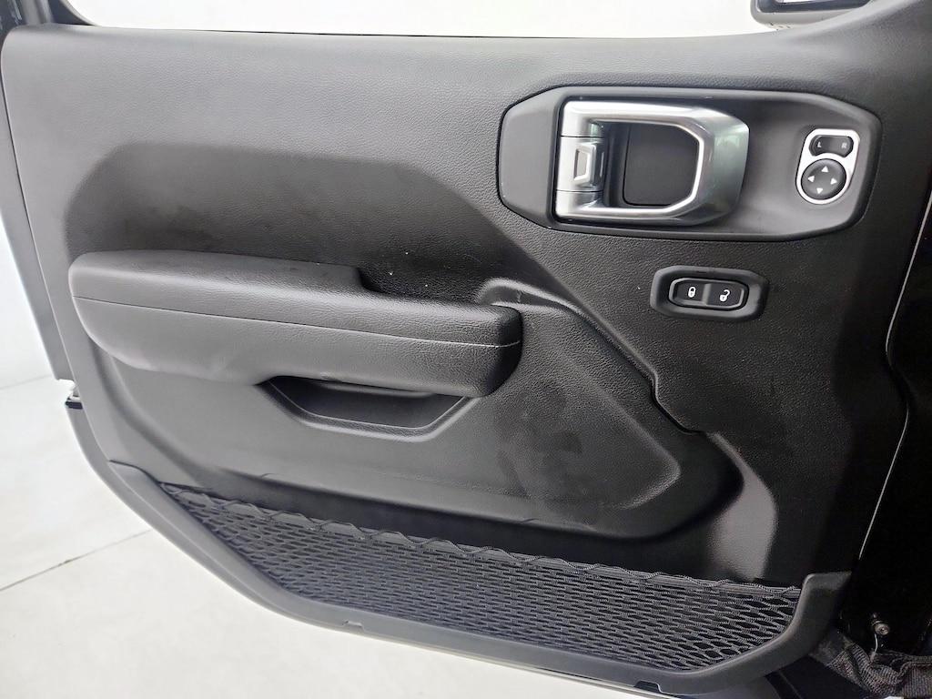 used 2023 Jeep Gladiator car, priced at $43,998