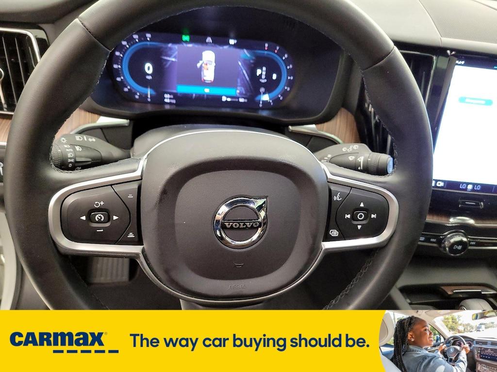 used 2022 Volvo XC60 car, priced at $30,998