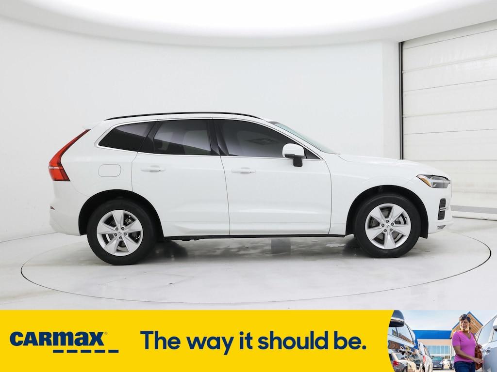 used 2022 Volvo XC60 car, priced at $30,998
