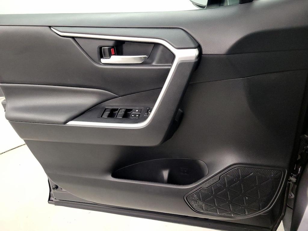 used 2020 Toyota RAV4 car, priced at $26,998