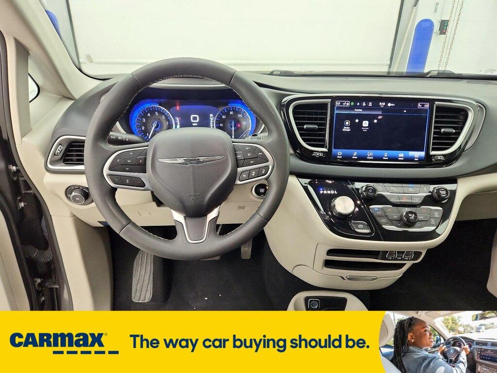 used 2023 Chrysler Pacifica car, priced at $26,998