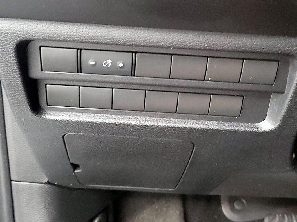used 2022 Mitsubishi Outlander car, priced at $22,998