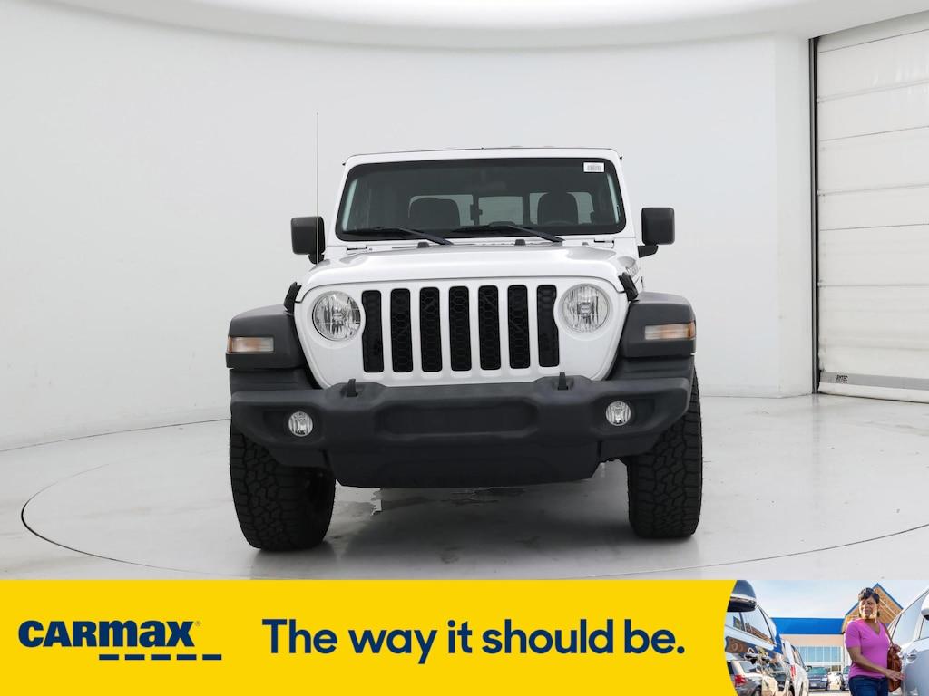 used 2020 Jeep Gladiator car, priced at $30,998