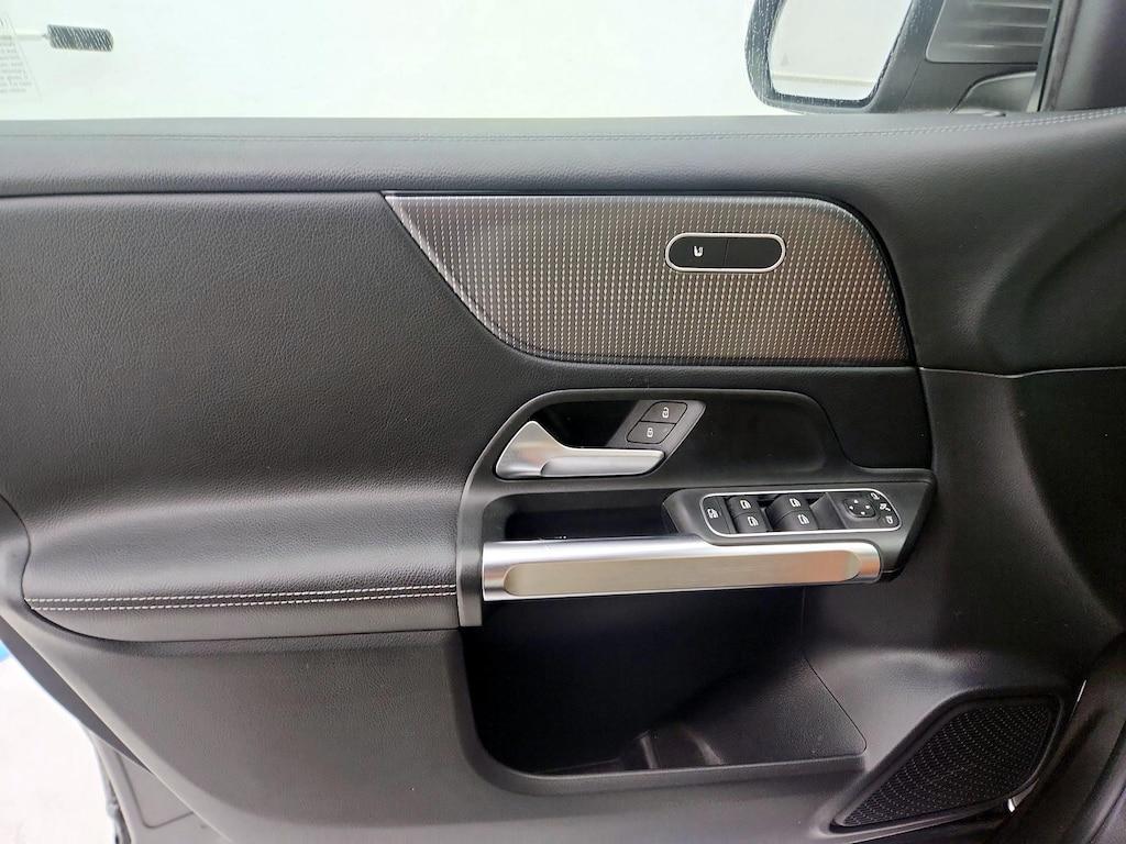 used 2022 Mercedes-Benz GLB 250 car, priced at $29,998