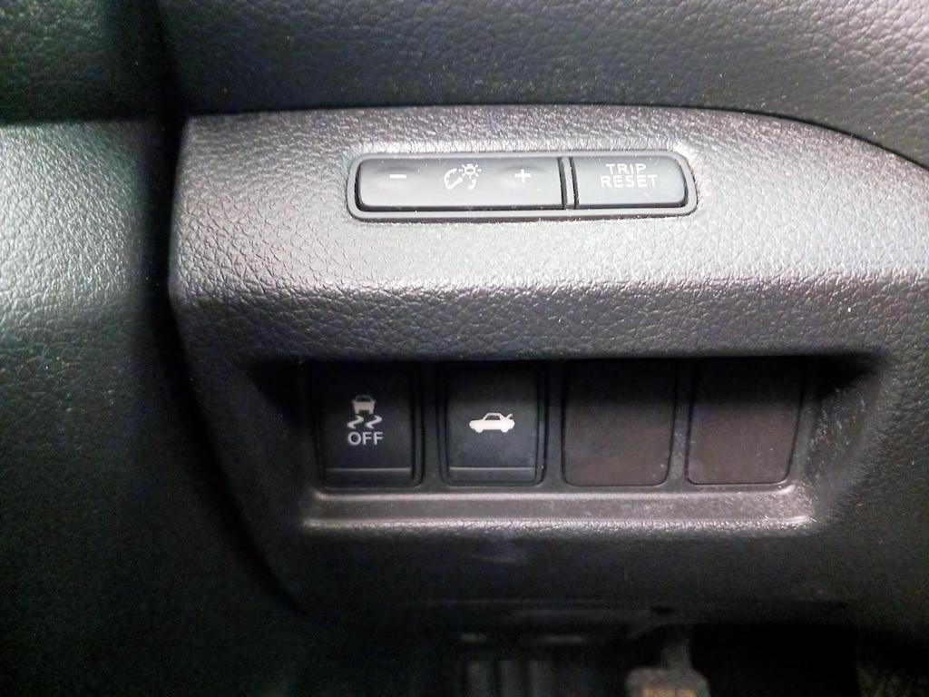 used 2015 Nissan Altima car, priced at $11,998