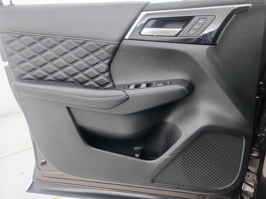 used 2022 Mitsubishi Outlander car, priced at $28,998