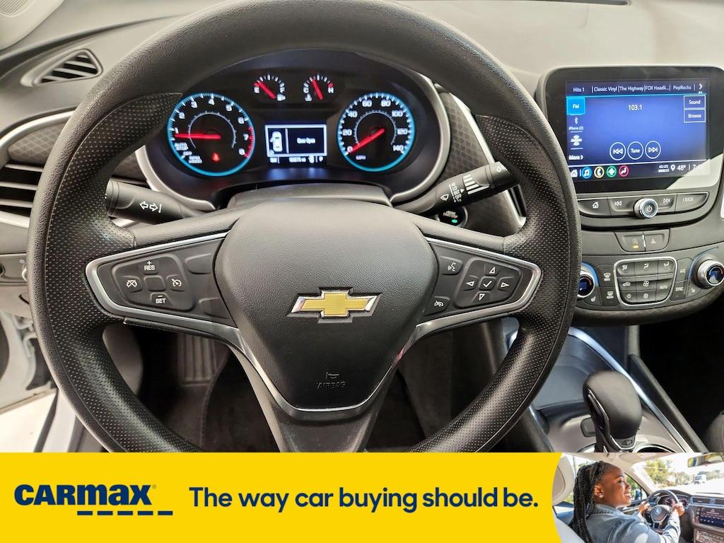 used 2022 Chevrolet Malibu car, priced at $18,998