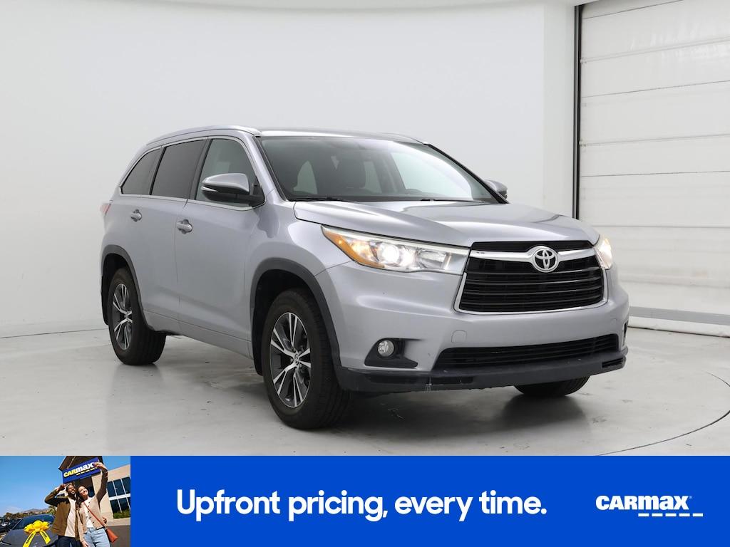 used 2016 Toyota Highlander car, priced at $23,998