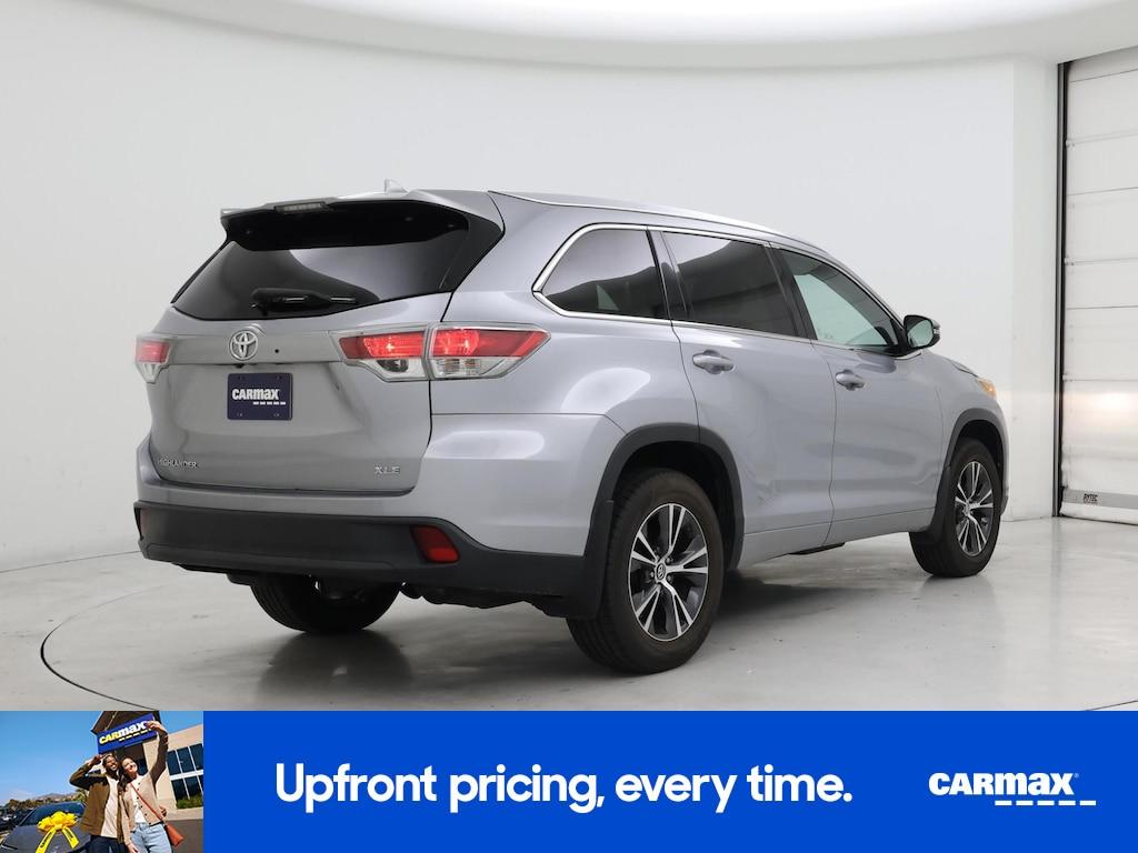 used 2016 Toyota Highlander car, priced at $23,998