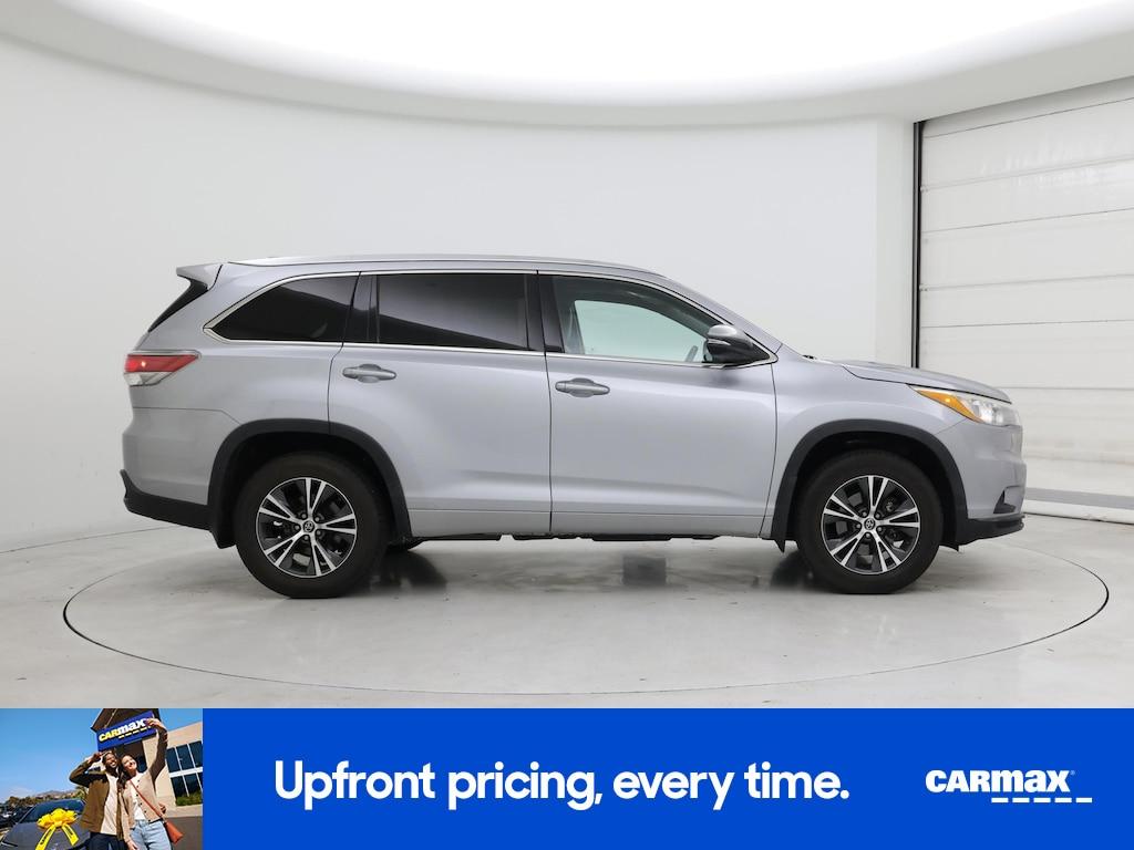 used 2016 Toyota Highlander car, priced at $23,998