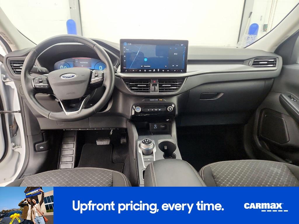 used 2023 Ford Escape car, priced at $20,998