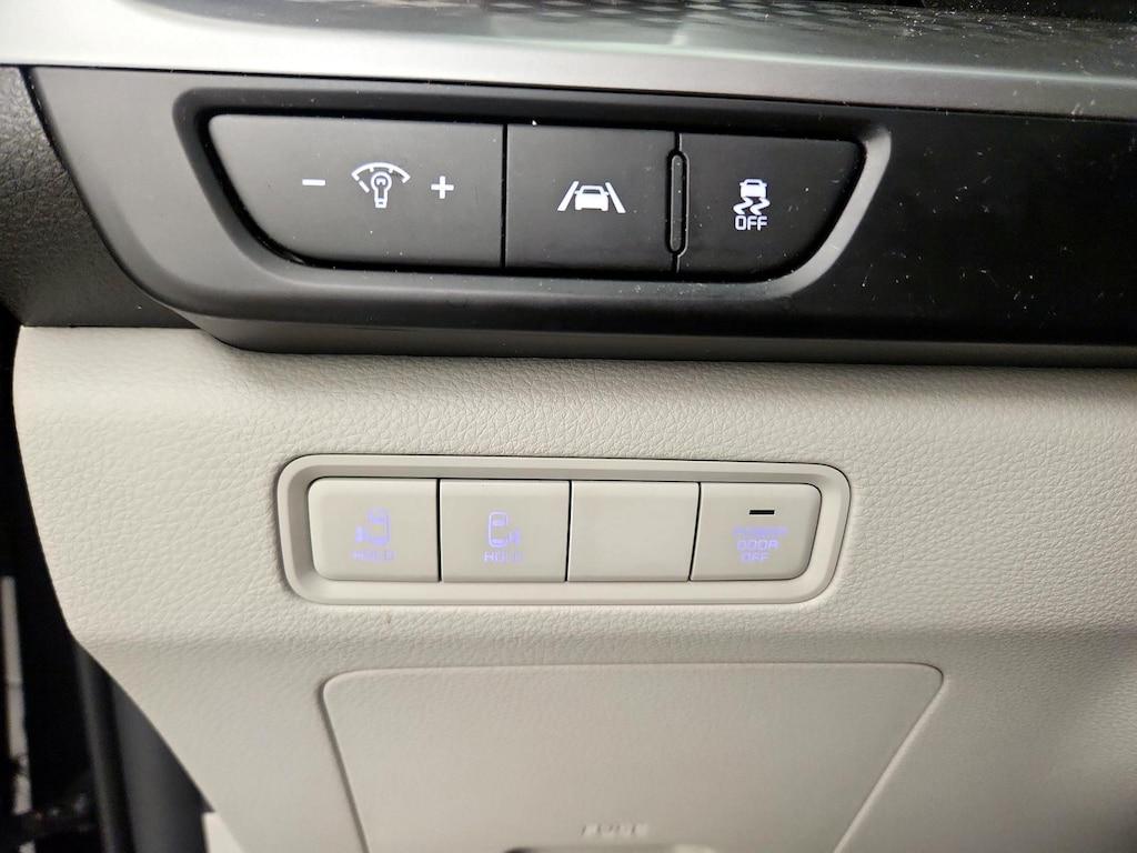 used 2024 Kia Carnival car, priced at $34,998