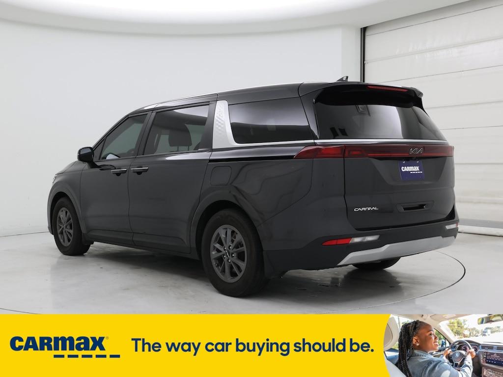 used 2024 Kia Carnival car, priced at $34,998