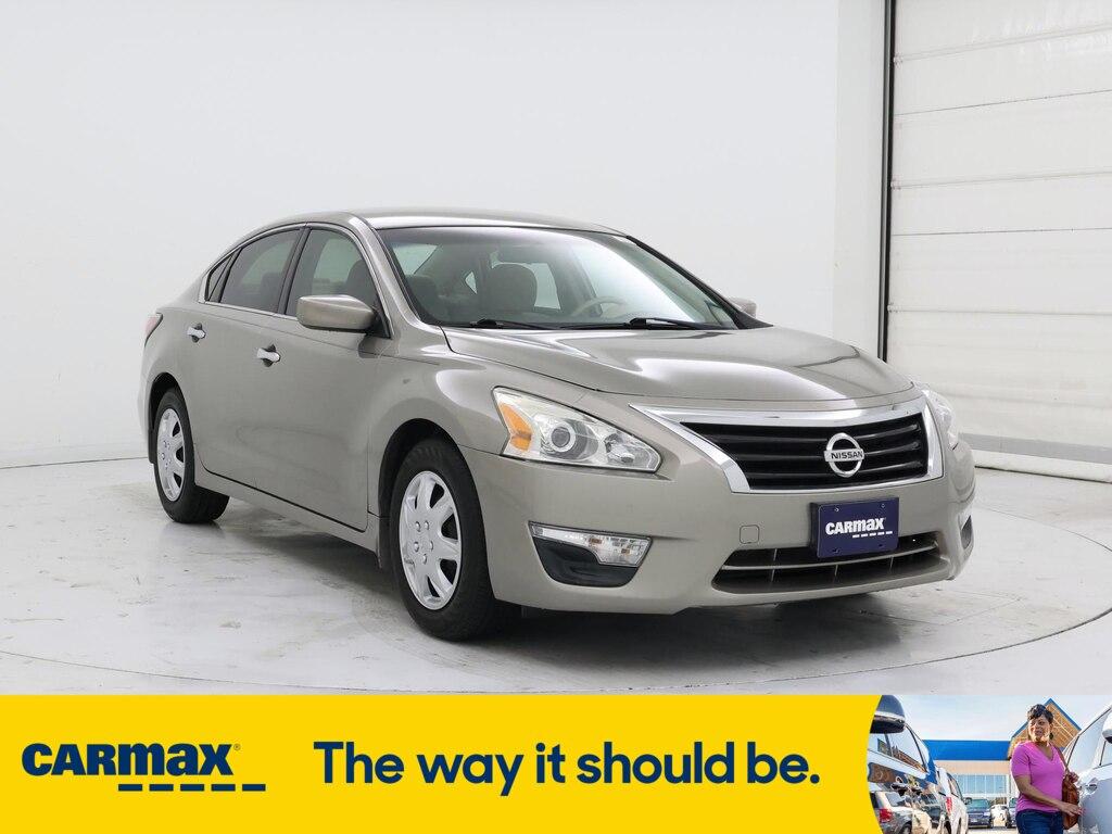 used 2014 Nissan Altima car, priced at $15,998