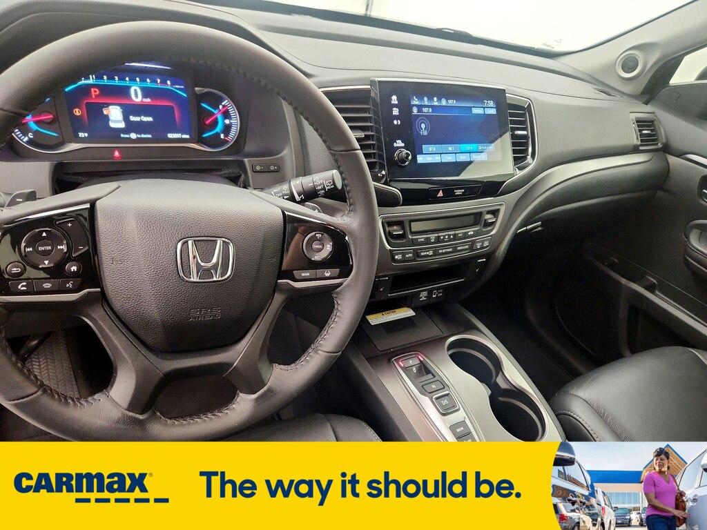 used 2022 Honda Pilot car, priced at $33,998