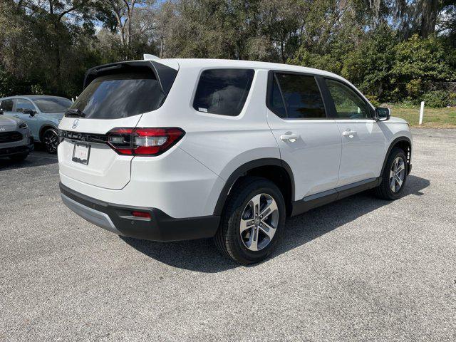 new 2025 Honda Pilot car, priced at $45,599