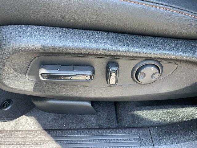 new 2026 Honda CR-V Hybrid car, priced at $38,401