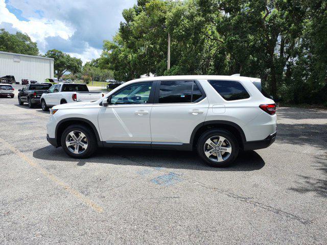 new 2025 Honda Pilot car, priced at $44,589