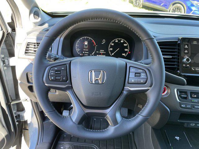 new 2025 Honda Ridgeline car, priced at $40,813