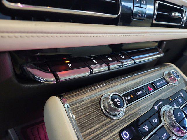 used 2020 Lincoln Aviator car, priced at $38,989