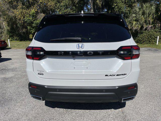new 2025 Honda Pilot car, priced at $52,027