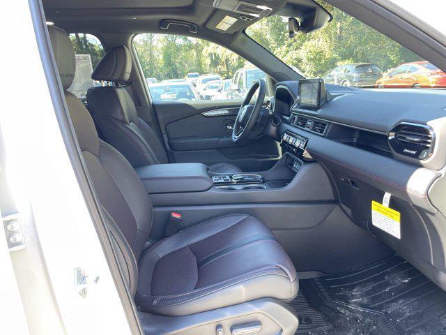 new 2025 Honda Pilot car, priced at $52,027