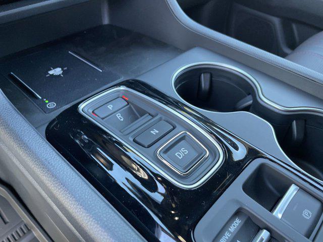 new 2025 Honda Pilot car, priced at $52,027