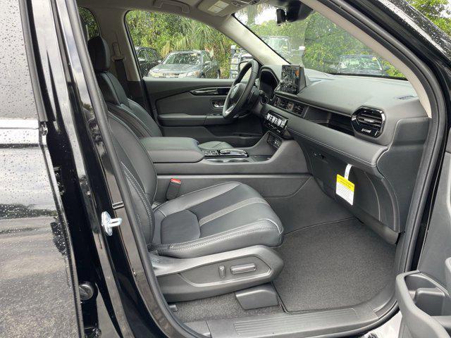 new 2025 Honda Pilot car, priced at $42,564