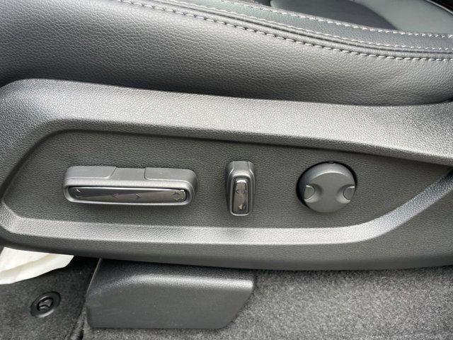 new 2025 Honda Pilot car, priced at $42,564