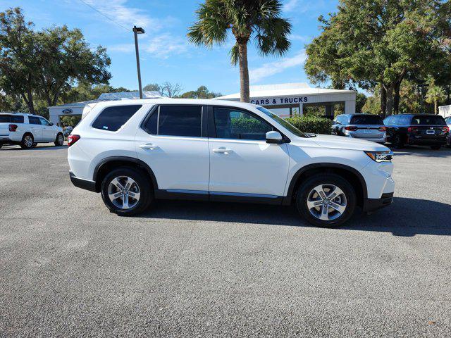 new 2025 Honda Pilot car, priced at $43,562