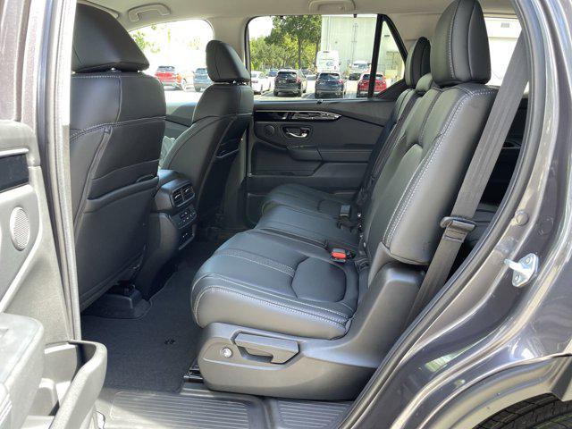 new 2025 Honda Pilot car, priced at $42,564