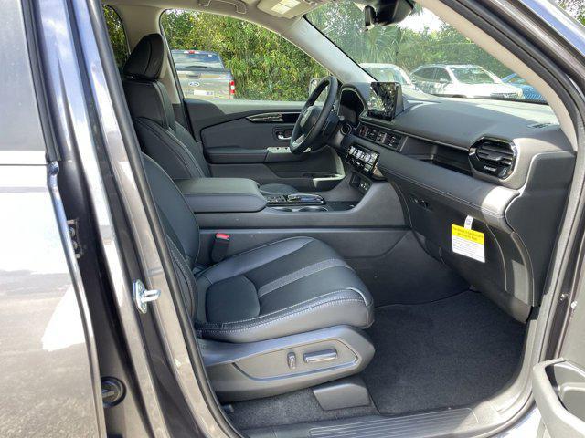 new 2025 Honda Pilot car, priced at $42,564