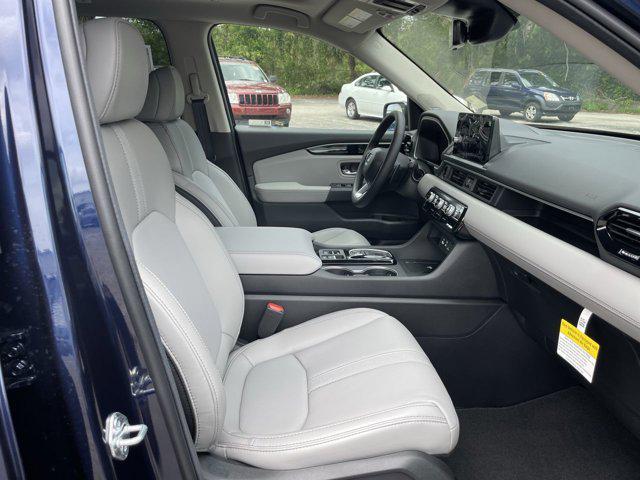 new 2025 Honda Pilot car, priced at $47,041